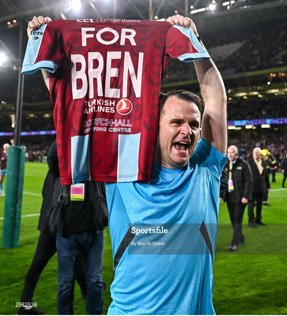 10 November 2024; Drogheda United assistant manager Daire Doyle celebrates after the Sports Direct Men's FAI Cup Final match between Drogheda United and Derry City at the Aviva Stadium in Dublin. Photo by Ben McShane/Sportsfile