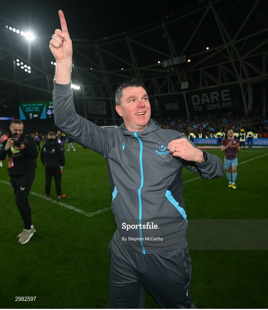 10 November 2024; Drogheda United manager Kevin Doherty celebrates after the Sports Direct Men's FAI Cup Final match between Drogheda United and Derry City at the Aviva Stadium in Dublin. Photo by Stephen McCarthy/Sportsfile
