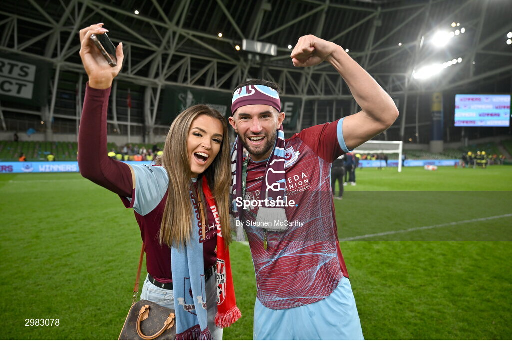 10 November 2024; Luke Heeney of Drogheda United celebrates with his sister Katie after the Sports Direct Men's FAI Cup Final match between Drogheda United and Derry City at the Aviva Stadium in Dublin. Photo by Stephen McCarthy/Sportsfile