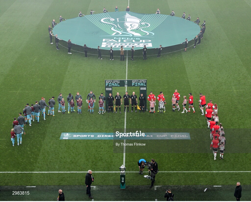 10 November 2024; Players and officials before the Sports Direct Men's FAI Cup Final match between Drogheda United and Derry City at the Aviva Stadium in Dublin. Photo by Thomas Flinkow/Sportsfile