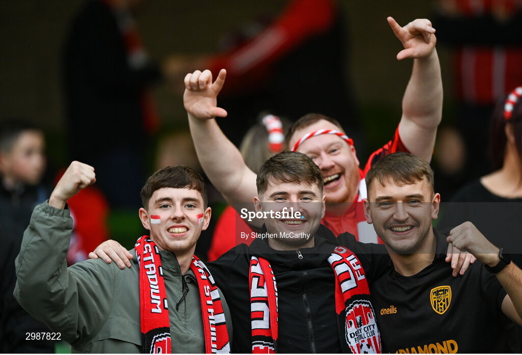 10 November 2024; Derry City supporters before the Sports Direct Men's FAI Cup Final match between Drogheda United and Derry City at the Aviva Stadium in Dublin. Photo by Stephen McCarthy/Sportsfile