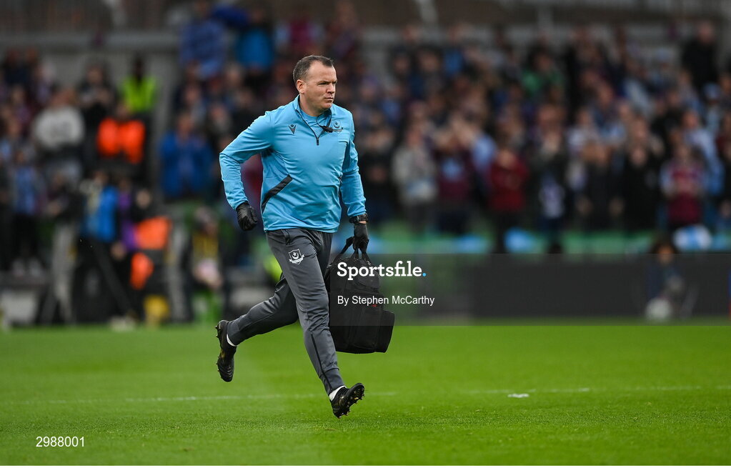 10 November 2024; Drogheda United physiotherapist Keith Browne during the Sports Direct Men's FAI Cup Final match between Drogheda United and Derry City at the Aviva Stadium in Dublin. Photo by Stephen McCarthy/Sportsfile