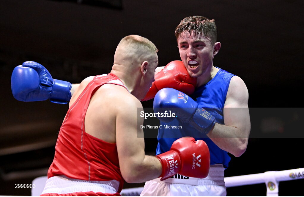 13 November 2024; Wayne Kelly of Ballynacargy BC Westmeath, left, in action against Darragh Gilroy of Fr Flanagan's BC, Kildare, during the 71kg semi-final bout at the IABA National Elite Boxing Championships 2025 Finals at the National Boxing Stadium in Dublin. Photo by Piaras Ó Mídheach/Sportsfile
