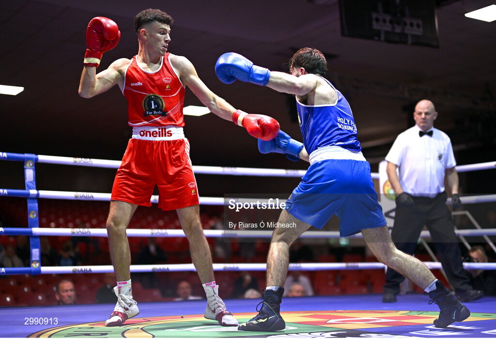 13 November 2024; Eugene McKeever of Holy Family BC Drogheda, Louth, left, in action against Jon McConnell of Holy Trinity BC Belfast during the 71kg semi-final bout at the IABA National Elite Boxing Championships 2025 Finals at the National Boxing Stadium in Dublin. Photo by Piaras Ó Mídheach/Sportsfile