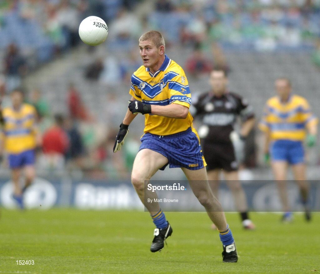 22 August 2004; David Russell, Clare, in action against Brian Curran, Sligo. Tommy Murphy Cup Final, Clare v Sligo, Croke Park, Dublin. Picture credit; Matt Browne / SPORTSFILE