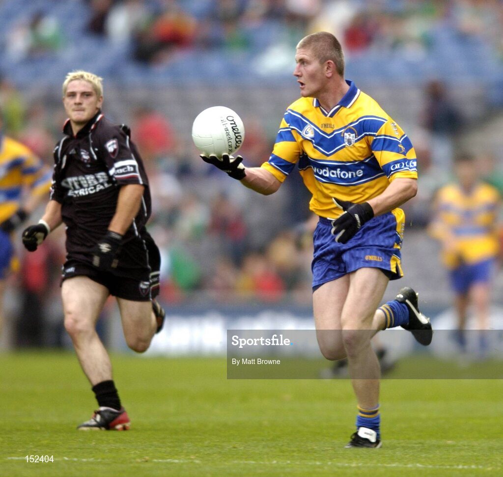 22 August 2004; David Russell, Clare, in action against Brian Curran, Sligo. Tommy Murphy Cup Final, Clare v Sligo, Croke Park, Dublin. Picture credit; Matt Browne / SPORTSFILE