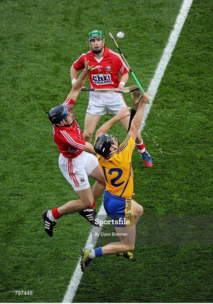 28 September 2013; Colin Ryan, Clare, in action against Christopher Joyce, Cork. GAA Hurling All-Ireland Senior Championship Final Replay, Cork v Clare, Croke Park, Dublin. Picture credit: Daire Brennan / SPORTSFILE