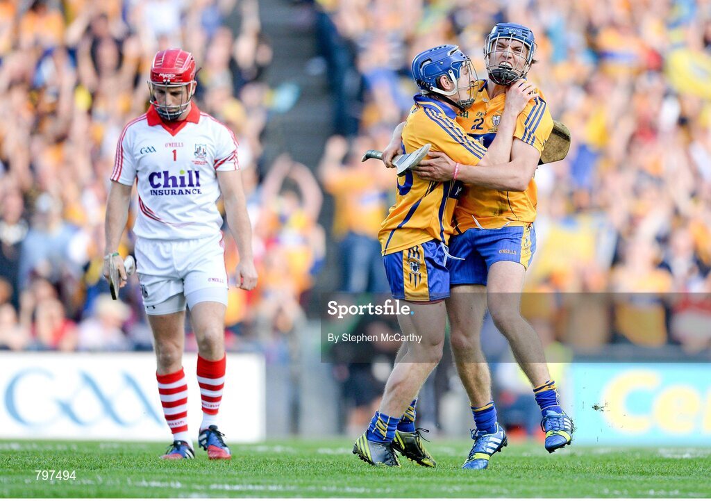 28 September 2013; Shane O'Donnell, Clare, celebrates after scoring his side's second goal with team-mate Padraic Collins, left. GAA Hurling All-Ireland Senior Championship Final Replay, Cork v Clare, Croke Park, Dublin. Picture credit: Stephen McCarthy / SPORTSFILE