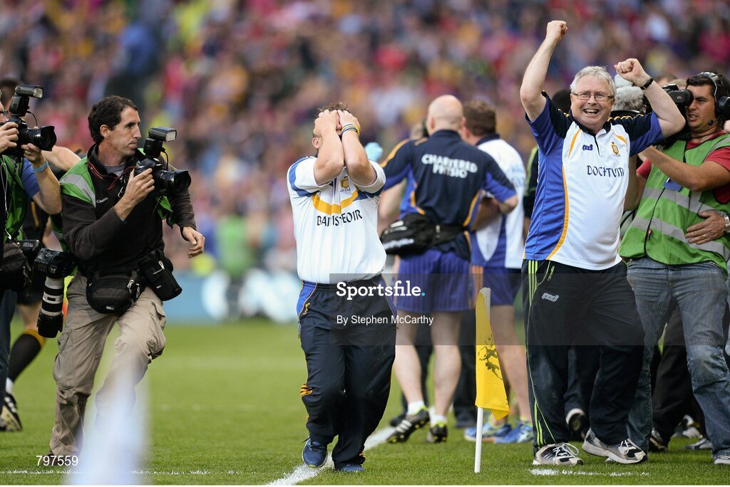 28 September 2013; Clare manager Davy Fitzgerald celebrates after his side's victory. GAA Hurling All-Ireland Senior Championship Final Replay, Cork v Clare, Croke Park, Dublin. Picture credit: Stephen McCarthy / SPORTSFILE
