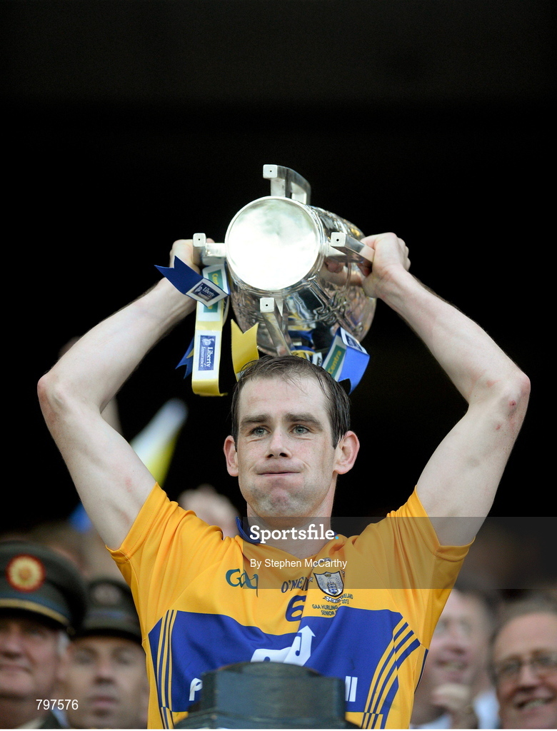 28 September 2013; Clare captain Patrick Donnellan lifts the Liam MacCarthy cup. GAA Hurling All-Ireland Senior Championship Final Replay, Cork v Clare, Croke Park, Dublin. Picture credit: Stephen McCarthy / SPORTSFILE