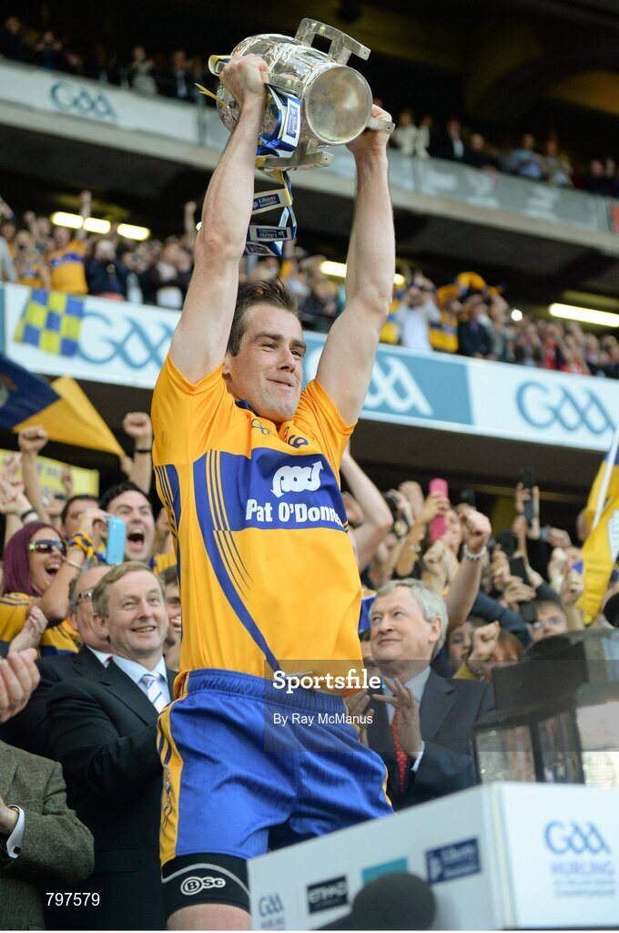 28 September 2013; Clare captain Patrick Donnellan lifts the Liam MacCarthy cup. GAA Hurling All-Ireland Senior Championship Final Replay, Cork v Clare, Croke Park, Dublin. Picture credit: Ray McManus / SPORTSFILE