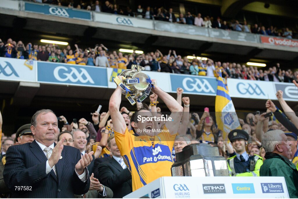 28 September 2013; Clare captain Patrick Donnellan lifts the Liam MacCarthy cup. GAA Hurling All-Ireland Senior Championship Final Replay, Cork v Clare, Croke Park, Dublin. Picture credit: Ray McManus / SPORTSFILE