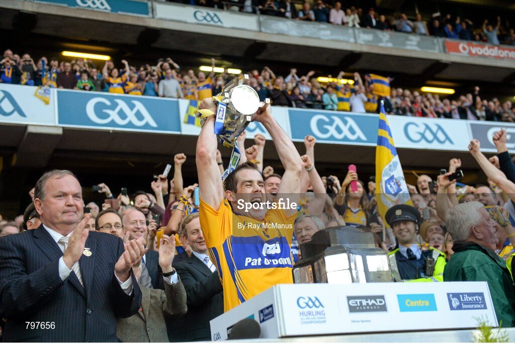 28 September 2013; Clare captain Patrick Donnellan lifts the Liam MacCarthy cup. GAA Hurling All-Ireland Senior Championship Final Replay, Cork v Clare, Croke Park, Dublin. Picture credit: Ray McManus / SPORTSFILE