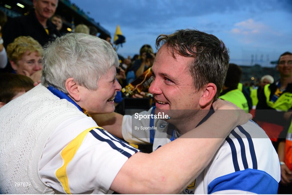 28 September 2013; Clare manager Davy Fitzgerald is congratulated by Clare supporter Margret Begley, from Kilkishen, Co. Clare, after the game. GAA Hurling All-Ireland Senior Championship Final Replay, Cork v Clare, Croke Park, Dublin. Photo by Sportsfile