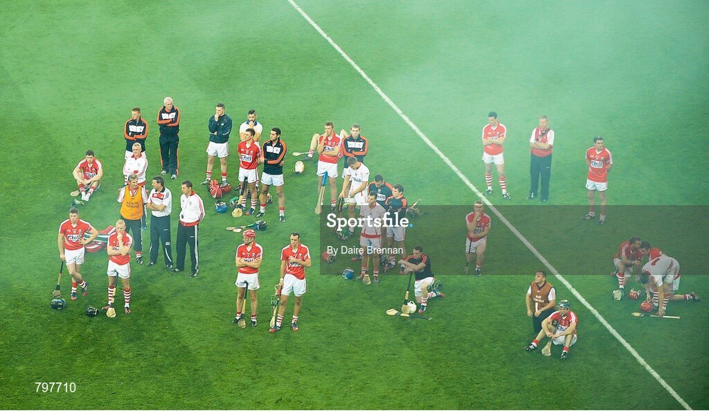 28 September 2013; The dejected Cork panel after the game. GAA Hurling All-Ireland Senior Championship Final Replay, Cork v Clare, Croke Park, Dublin. Picture credit: Daire Brennan / SPORTSFILE