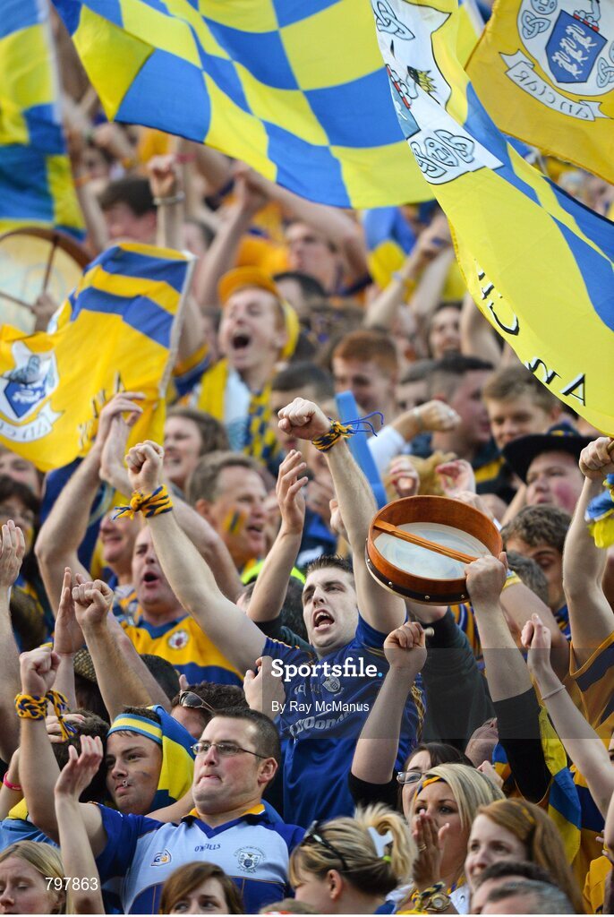28 September 2013; Clare supporters, on Hill 16, celebrate a late score. GAA Hurling All-Ireland Senior Championship Final Replay, Cork v Clare, Croke Park, Dublin. Picture credit: Ray McManus / SPORTSFILE