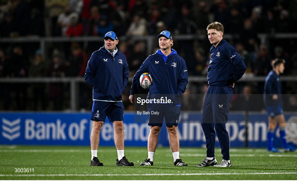 29 November 2024; Leinster senior coach Jacques Nienaber, left, assistant coach Tyler Bleyendaal, centre, and Jordie Barrett before the United Rugby Championship match between Ulster and Leinster at Kingspan Stadium in Belfast. Photo by Seb Daly/Sportsfile