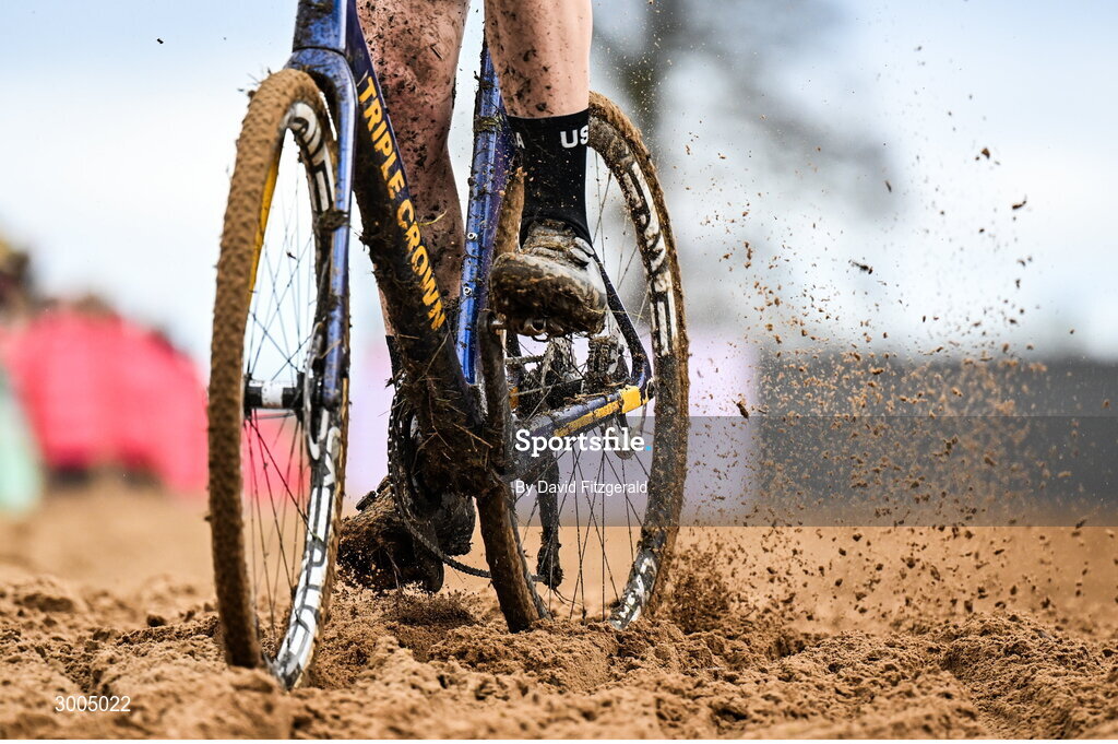 1 December 2024; A general view of conditions during the Men's U23 race at the UCI Cyclo-cross World Cup on the Sport Ireland Campus in Dublin. Photo by David Fitzgerald/Sportsfile