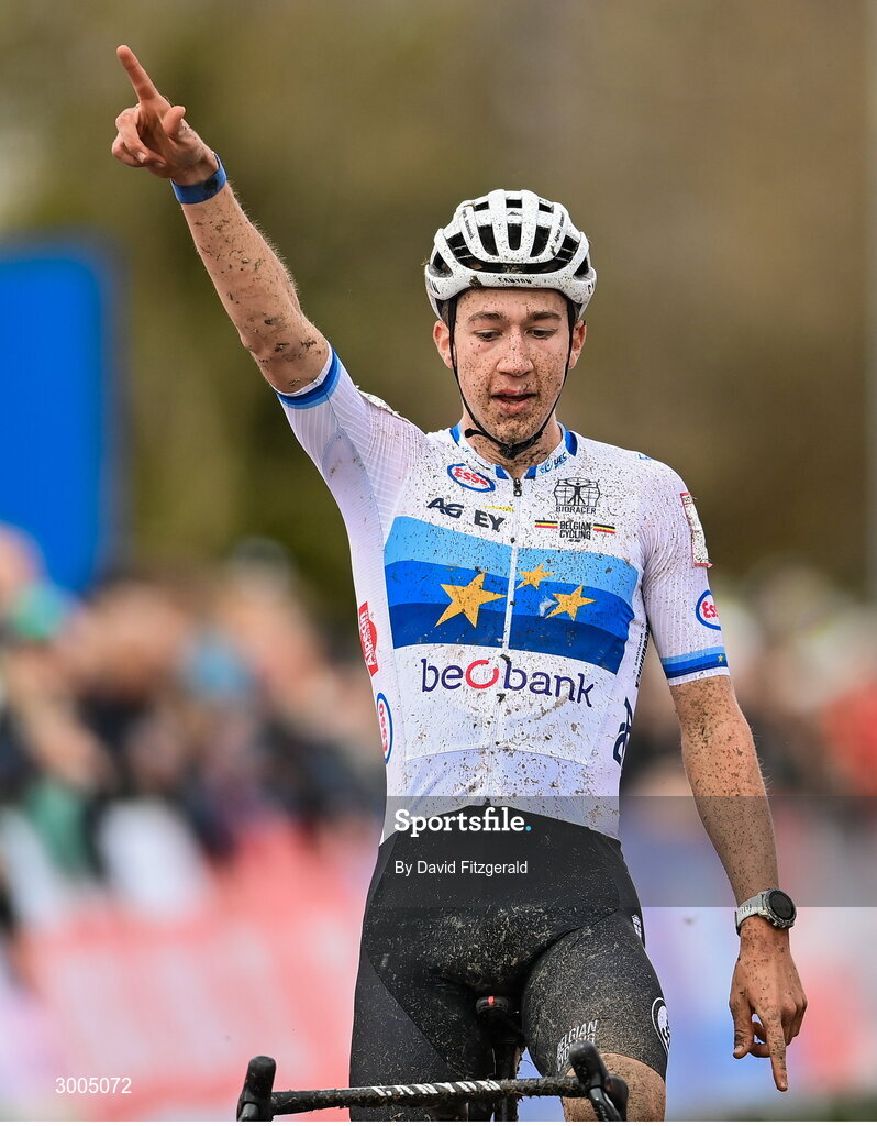 1 December 2024; Jente Michels of Belgium celebrates winning the Men's U23 race at the UCI Cyclo-cross World Cup on the Sport Ireland Campus in Dublin. Photo by David Fitzgerald/Sportsfile