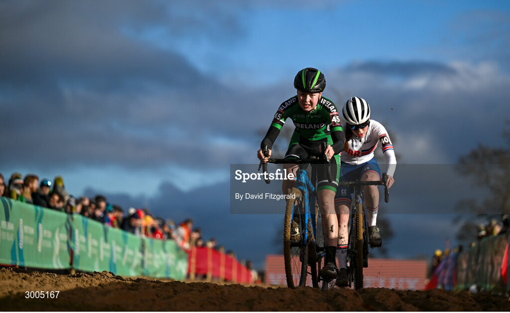 1 December 2024; Esther Wong of Ireland during the Women's Elite race at the UCI Cyclo-cross World Cup on the Sport Ireland Campus in Dublin. Photo by David Fitzgerald/Sportsfile