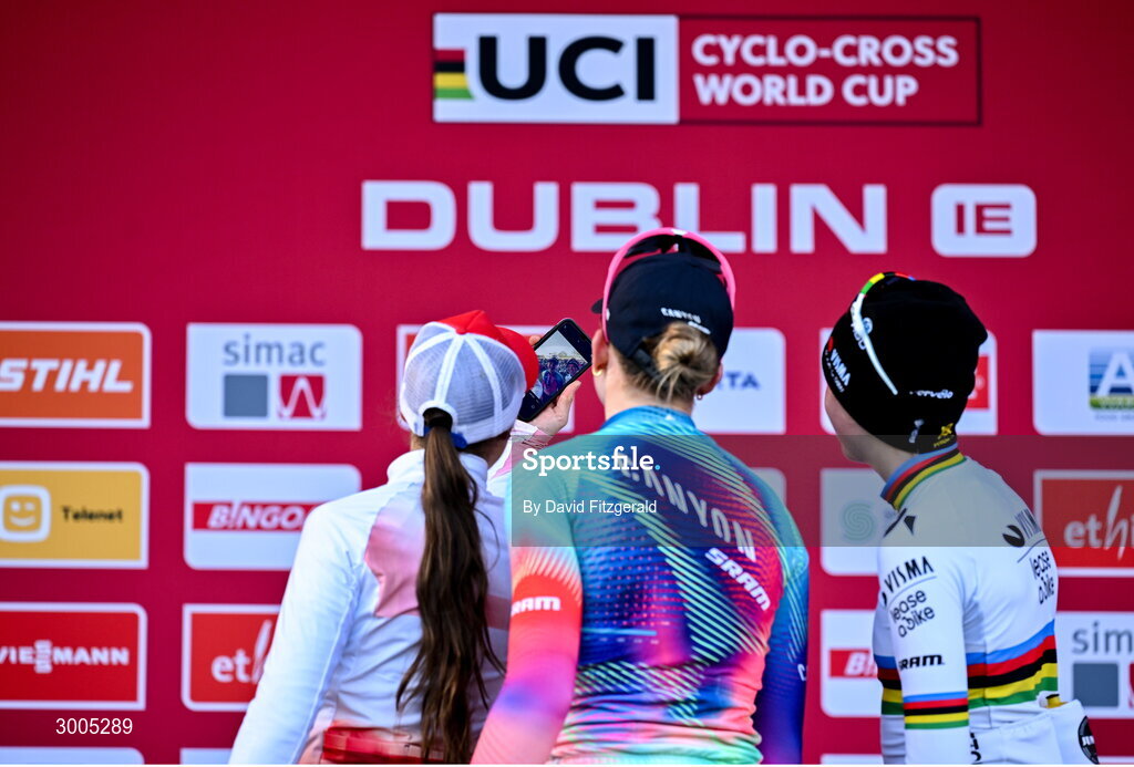1 December 2024; Race winner Lucinda Brown of Netherland taking selfie with second place Fem van Empel of Netherlands and third place Zoe Backstedt of Great Britain, at the UCI Cyclo-cross World Cup on the Sport Ireland Campus in Dublin. Photo by David Fitzgerald/Sportsfile