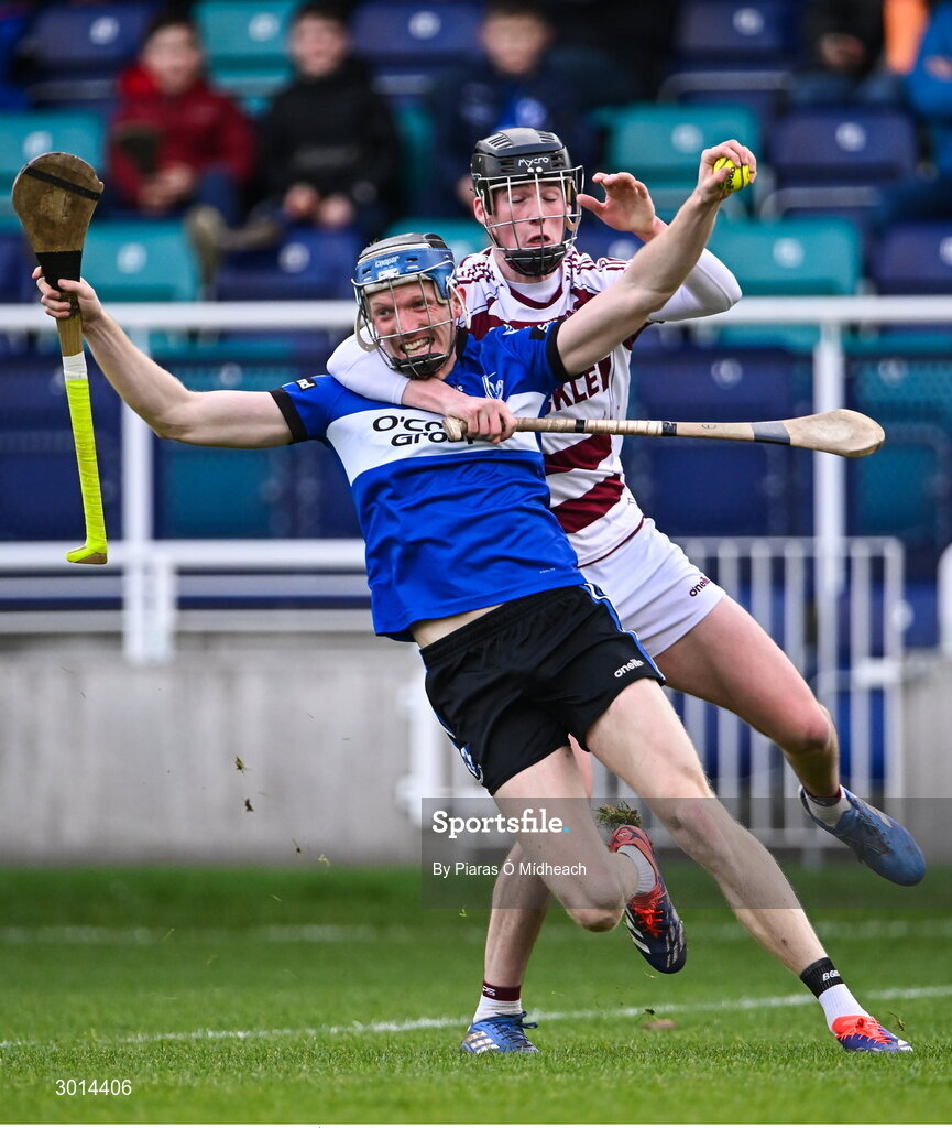 15 December 2024; Cian Darcy of Sarsfields in action against Ruairí Ó Mianáin of Slaughtneil during the AIB GAA Hurling All-Ireland Senior Club Championship semi-final match between Sarsfields of Cork and Slaughtneil of Derry at Cedral St Conleth's Park in Newbridge, Kildare. Photo by Piaras Ó Mídheach/Sportsfile