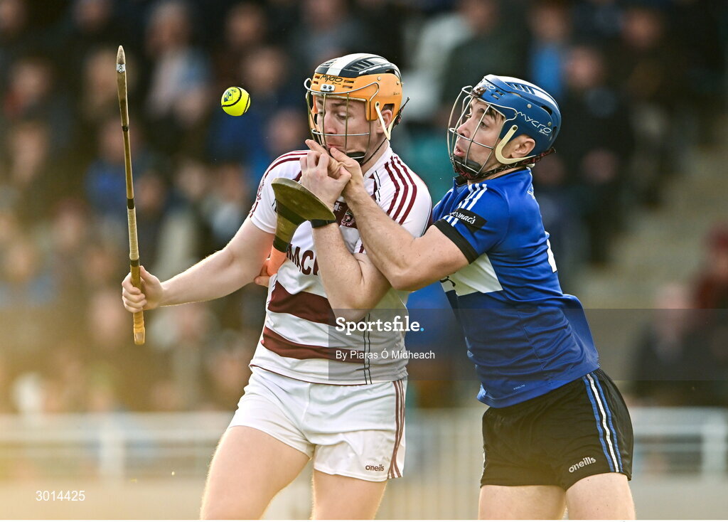 15 December 2024; Shéa Cassidy of Slaughtneil in action against Conor O'Sullivan of Sarsfields during the AIB GAA Hurling All-Ireland Senior Club Championship semi-final match between Sarsfields of Cork and Slaughtneil of Derry at Cedral St Conleth's Park in Newbridge, Kildare. Photo by Piaras Ó Mídheach/Sportsfile