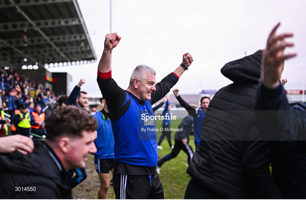 15 December 2024; Sarsfields selector Diarmuid O'Sullivan reacts after his side's victory in the AIB GAA Hurling All-Ireland Senior Club Championship semi-final match between Sarsfields of Cork and Slaughtneil of Derry at Cedral St Conleth's Park in Newbridge, Kildare. Photo by Piaras Ó Mídheach/Sportsfile
