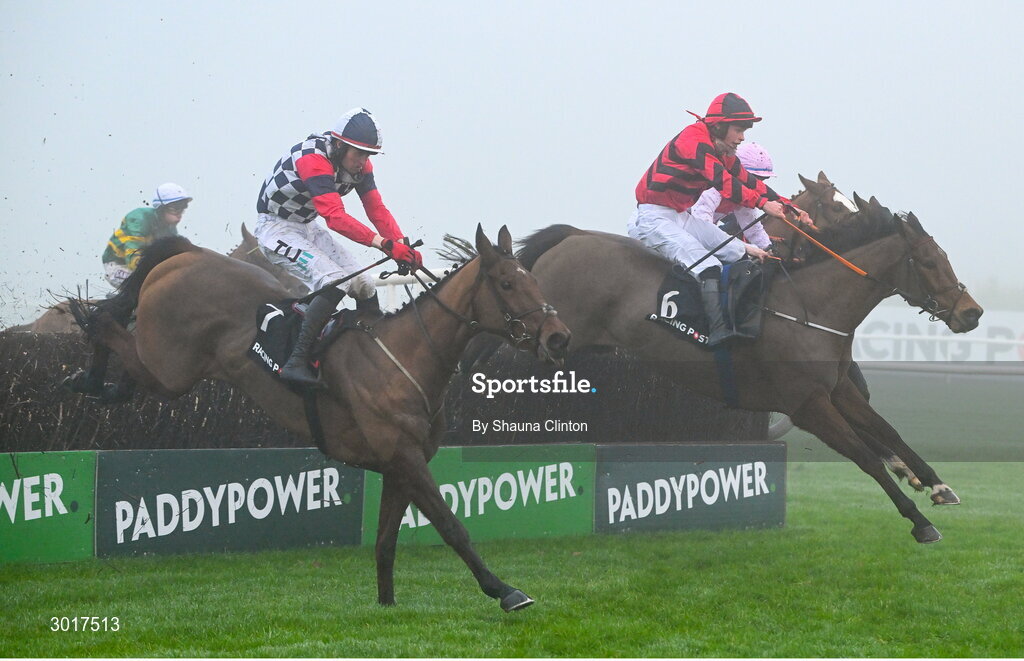26 December 2024; The eventual winner An Peann Dearg, with Sean O'Keeffe up, hidden on the rails, trails The Folkes Tiara, 6, with Ethan Michael O'Sullivan up, and The King Of Prs, with, Keith Donoghue up, left, on their way to win The Racing Post Handicap Steeplechase race on day one of the Leopardstown Christmas Festival at Leopardstown Racecourse in Dublin. Photo by Shauna Clinton/Sportsfile