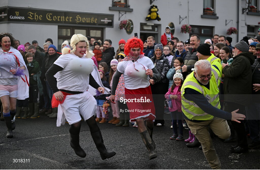 1 January 2025; Entertainers as part of the parade before the 45th annual Castlecomer Wellie Race in Castlecomer, Kilkenny, ran in aid of a number of local and national charities. Originally started in 1978, the local men decided to run off the Christmas excess by having a race over a cross country circuit. Not being the type of men that would be seen in a pair of proper running shoes, let alone actually own a pair, the most obvious footwear for this type of event was wellingtons. The event also includes a parade and family entertainment throughout the day in Castlecomer. Photo by David Fitzgerald/Sportsfile