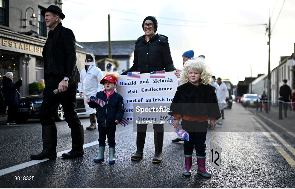 1 January 2025; Entertainers as part of the parade before the 45th annual Castlecomer Wellie Race in Castlecomer, Kilkenny, ran in aid of a number of local and national charities. Originally started in 1978, the local men decided to run off the Christmas excess by having a race over a cross country circuit. Not being the type of men that would be seen in a pair of proper running shoes, let alone actually own a pair, the most obvious footwear for this type of event was wellingtons. The event also includes a parade and family entertainment throughout the day in Castlecomer. Photo by David Fitzgerald/Sportsfile