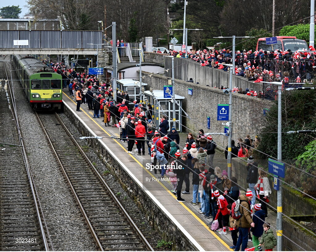 19 January 2025; Supporters of the Cuala G.A.A. club as they prepare to board a DART train on their way to the AIB GAA Football All-Ireland Senior Club Championship final match between Cuala and Errigal Ciarán in Croke Park, Dublin. Photo by Ray McManus/Sportsfile