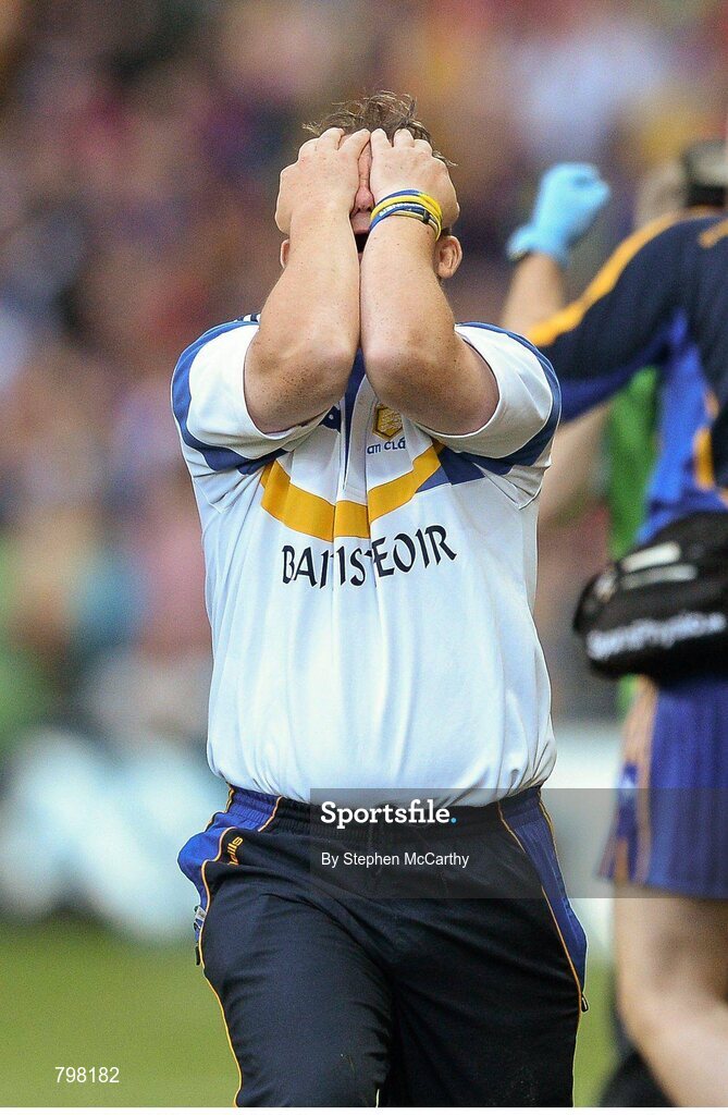 28 September 2013; Clare manager Davy Fitzgerald celebrates at the final whistle. GAA Hurling All-Ireland Senior Championship Final Replay, Cork v Clare, Croke Park, Dublin. Picture credit: Stephen McCarthy / SPORTSFILE