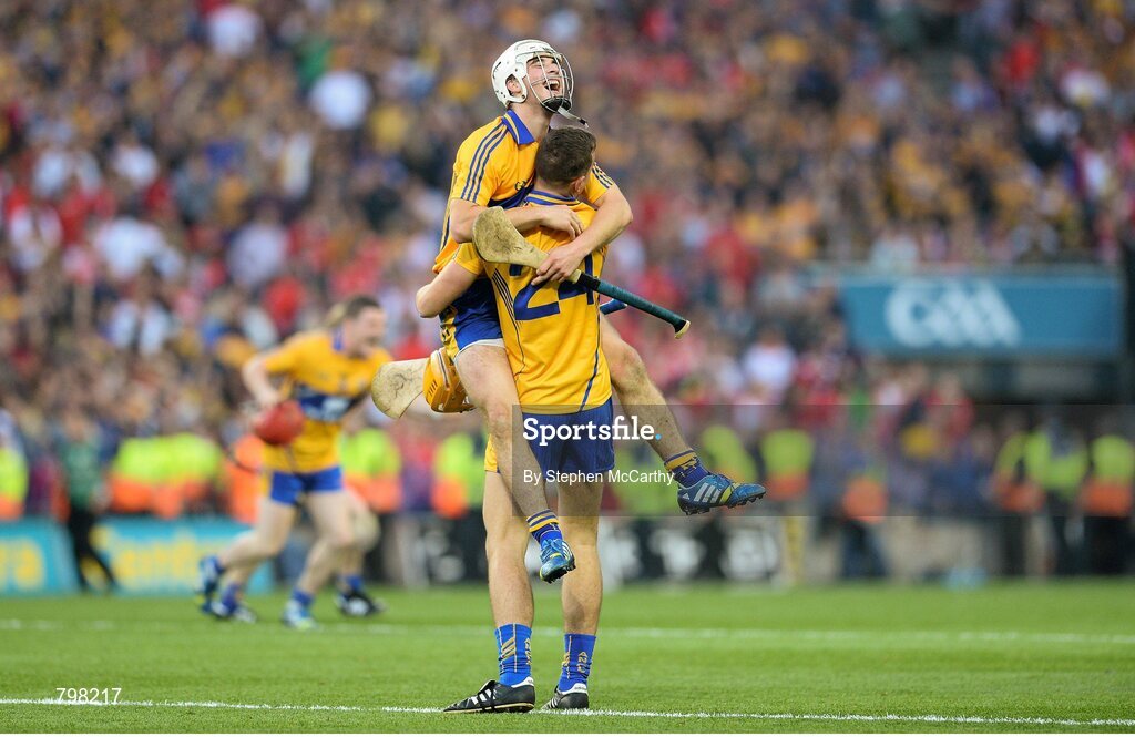 28 September 2013; Clare's Patrick O'Connor is held up by Peter Duggan in celebration following their victory. GAA Hurling All-Ireland Senior Championship Final Replay, Cork v Clare, Croke Park, Dublin. Picture credit: Stephen McCarthy / SPORTSFILE