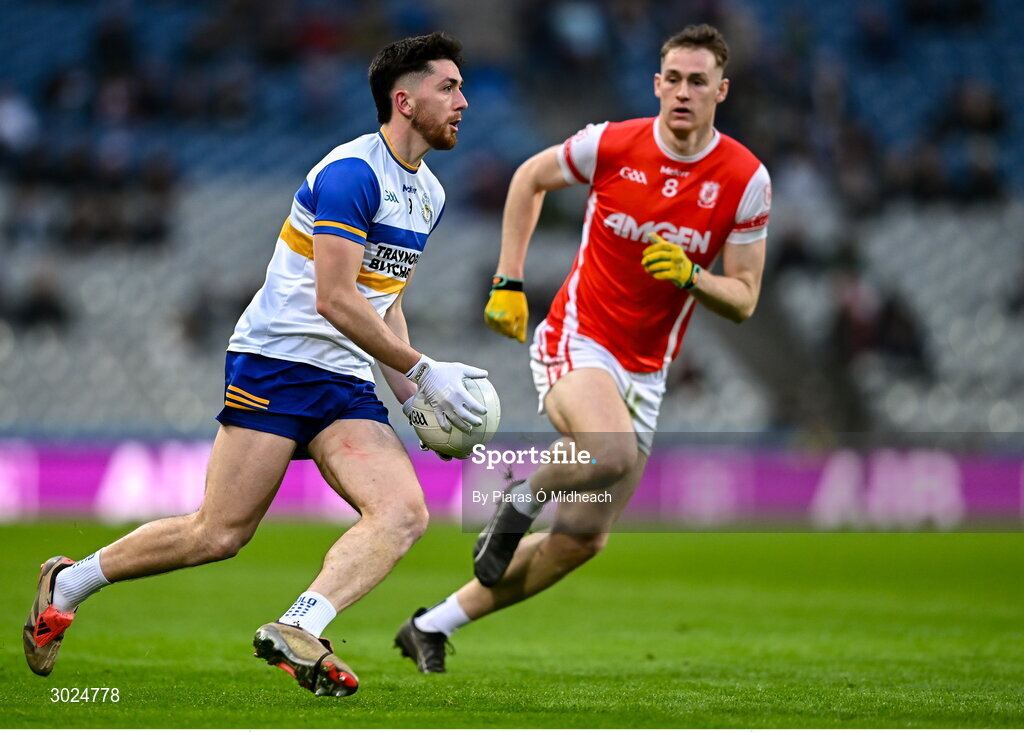 19 January 2025; Joe Oguz of Errigal Ciarán in action against Peadar Ó Cofaigh Byrne of Cuala during the AIB GAA Football All-Ireland Senior Club Championship final match between Cuala and Errigal Ciarán at Croke Park in Dublin. Photo by Piaras Ó Mídheach/Sportsfile