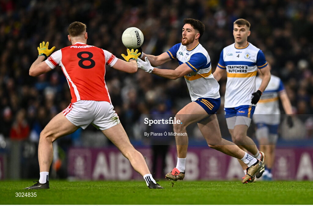19 January 2025; Joe Oguz of Errigal Ciarán in action against Peadar Ó Cofaigh Byrne of Cuala during the AIB GAA Football All-Ireland Senior Club Championship final match between Cuala and Errigal Ciarán at Croke Park in Dublin. Photo by Piaras Ó Mídheach/Sportsfile