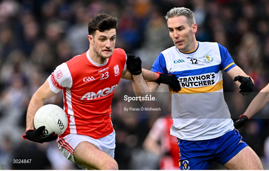 19 January 2025; Cillian Dunne of Cuala in action against Ciaran McGinley of Errigal Ciarán during the AIB GAA Football All-Ireland Senior Club Championship final match between Cuala and Errigal Ciarán at Croke Park in Dublin. Photo by Piaras Ó Mídheach/Sportsfile