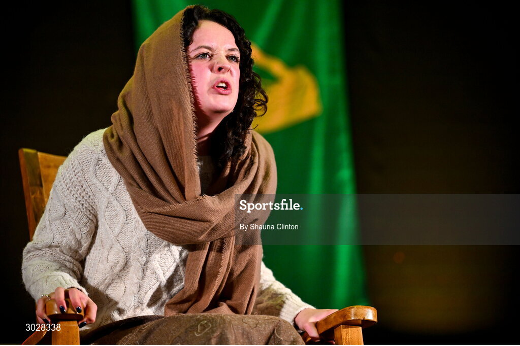 25 January 2025; Alanna Nic Carrghamhna of Na Dúnta, representing Westmeath and Leinster, in the Aithriseoireacht/ Scéalaíocht competition during the Scór na nÓg 2024-25 All-Ireland Finals at the Hillgrove Hotel, Monaghan. Photo by Shauna Clinton/Sportsfile