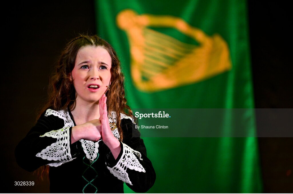 25 January 2025; Enya Ní Dhoinnléibhín of Clann na nGael, representing Armagh and Ulster, in the Aithriseoireacht/ Scéalaíocht competition during the Scór na nÓg 2024-25 All-Ireland Finals at the Hillgrove Hotel, Monaghan. Photo by Shauna Clinton/Sportsfile