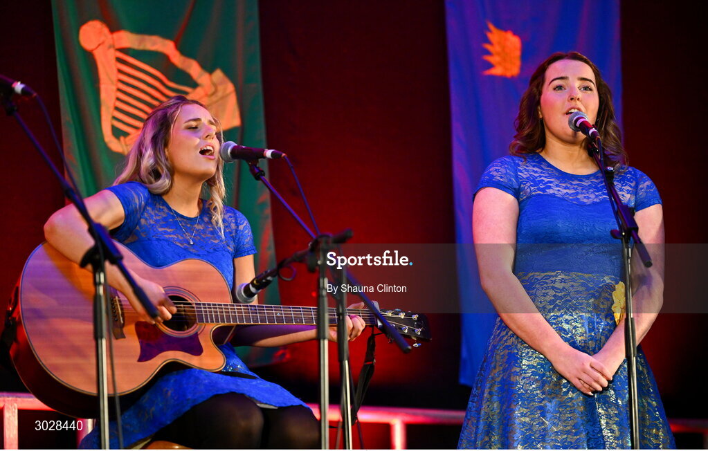 25 January 2025; The Gleann Fleisce team, including Aoise O Donoghue, Muireann Healy, Abbey Cronin, Cliona Moynihan and Patrick Mullane, representing Kerry and Munster, in the Bailéad-Ghrúpa competition during the Scór na nÓg 2024-25 All-Ireland Finals at the Hillgrove Hotel, Monaghan. Photo by Shauna Clinton/Sportsfile