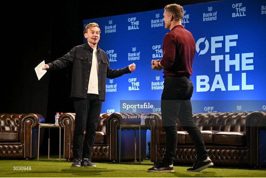 29 January 2025; Presenter Eoin Sheahan, left, and former Ireland and Leinster rugby player Brian O'Driscoll during a special Off the Ball Roadshow event at the Olympia Theatre in Dublin. Photo by David Fitzgerald/Sportsfile
