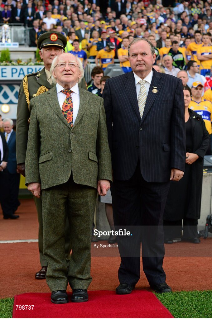 28 September 2013; President of Ireland Michael D. Higgins and Uachtarán Chumann Lúthchleas Gael Liam Ó Néill before the game. GAA Hurling All-Ireland Senior Championship Final Replay, Cork v Clare, Croke Park, Dublin. Photo by Sportsfile