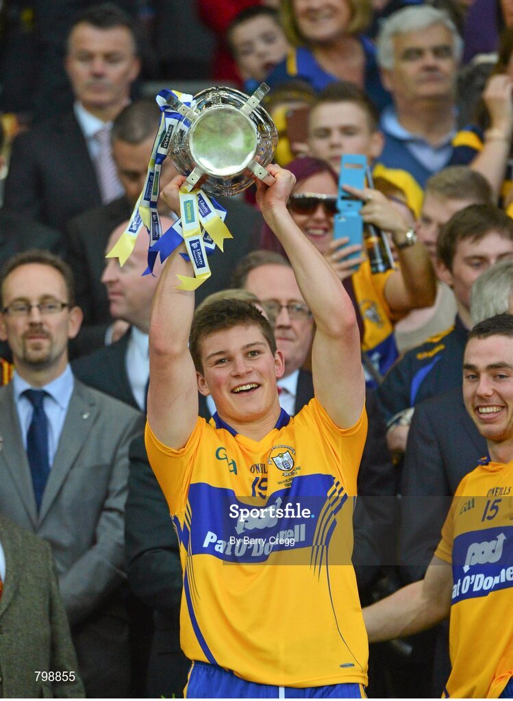 28 September 2013; Liam Markham, Clare, lifts the Liam MacCarthy cup after the game. GAA Hurling All-Ireland Senior Championship Final Replay, Cork v Clare, Croke Park, Dublin. Picture credit: Barry Cregg / SPORTSFILE