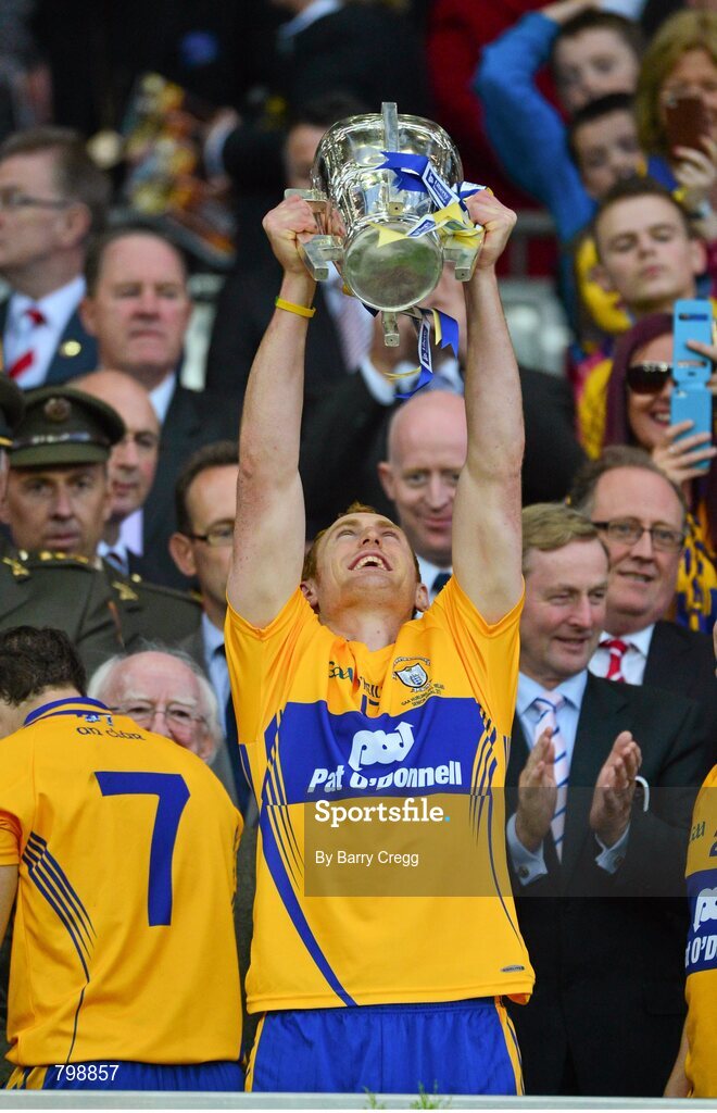 28 September 2013; Conor Cooney, Clare, lifts the Liam MacCarthy cup after the game. GAA Hurling All-Ireland Senior Championship Final Replay, Cork v Clare, Croke Park, Dublin. Picture credit: Barry Cregg / SPORTSFILE