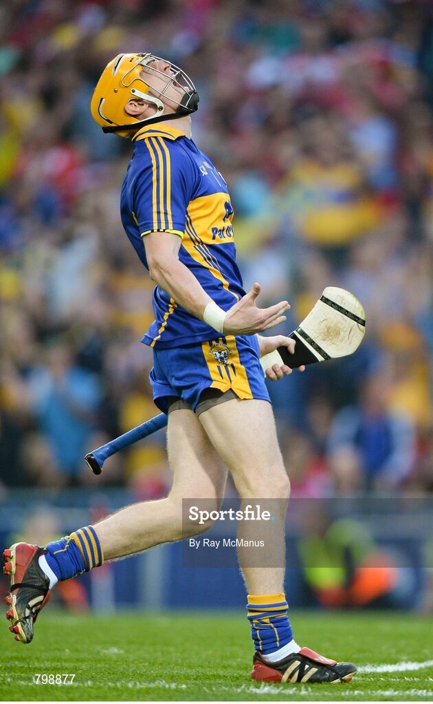 28 September 2013; Clare goalkeeper Patrick Kelly celebrates after a Clare score. GAA Hurling All-Ireland Senior Championship Final Replay, Cork v Clare, Croke Park, Dublin. Picture credit: Ray McManus / SPORTSFILE