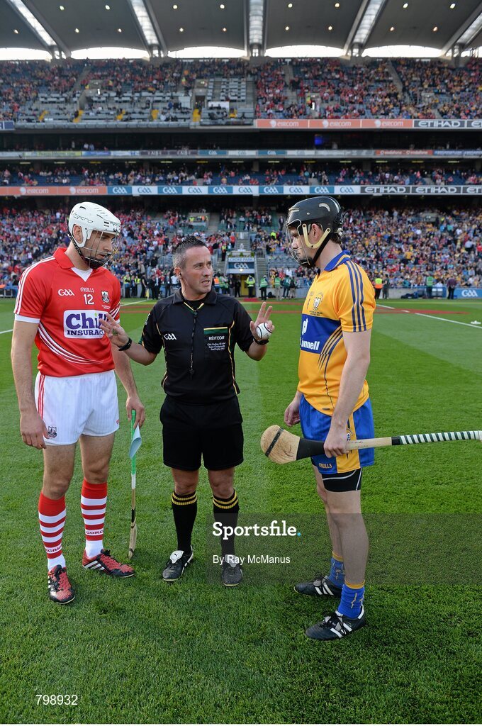 28 September 2013; Match referee James McGrath speaks to Cork's Patrick Cronin, left, and Patrick Donnellan, Clare, right, before the game. GAA Hurling All-Ireland Senior Championship Final Replay, Cork v Clare, Croke Park, Dublin. Picture credit: Ray McManus / SPORTSFILE