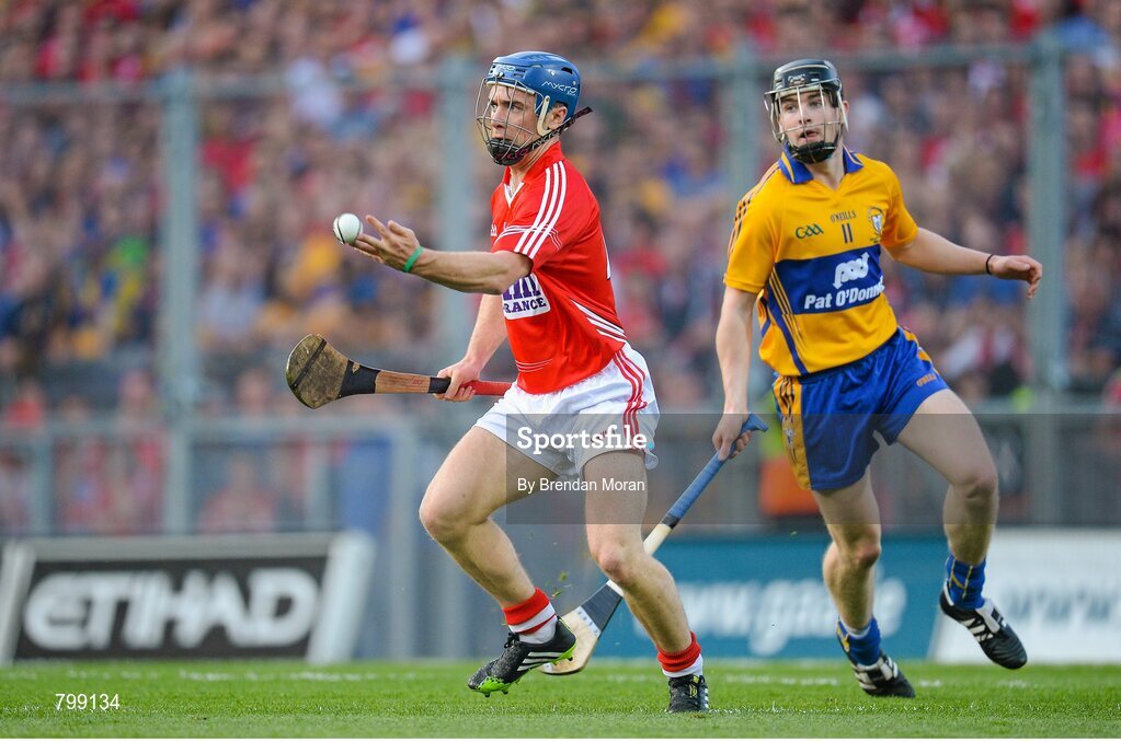 28 September 2013; Conor O'Sullivan, Cork, in action against Tony Kelly, Clare. GAA Hurling All-Ireland Senior Championship Final Replay, Cork v Clare, Croke Park, Dublin. Picture credit: Brendan Moran / SPORTSFILE
