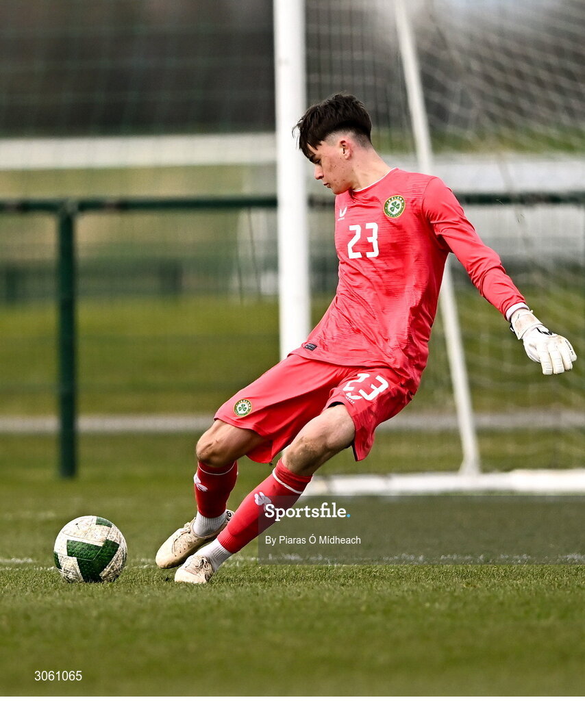 28 February 2025; Republic of Ireland goalkeeper George Moloney during the U16 Boys International Friendly match between Repubic of Ireland and Finland at the FAI National Training Centre in Abbotstown, Dublin. Photo by Piaras Ó Mídheach/Sportsfile