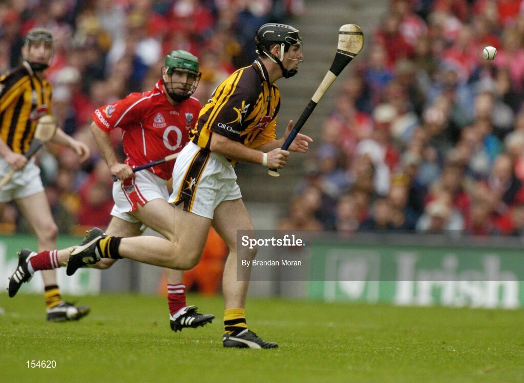 12 September 2004; Ken Coogan, Kilkenny. Guinness All-Ireland Senior Hurling Championship Final, Cork v Kilkenny, Croke Park, Dublin. Picture credit; Brendan Moran / SPORTSFILE *** Local Caption *** Any photograph taken by SPORTSFILE during, or in connection with, the 2004 Guinness All-Ireland Hurling Final which displays GAA logos or contains an image or part of an image of any GAA intellectual property, or, which contains images of a GAA player/players in their playing uniforms, may only be used for editorial and non-advertising purposes.  Use of photographs for advertising, as posters or for purchase separately is strictly prohibited unless prior written approval has been obtained from the Gaelic Athletic Association.