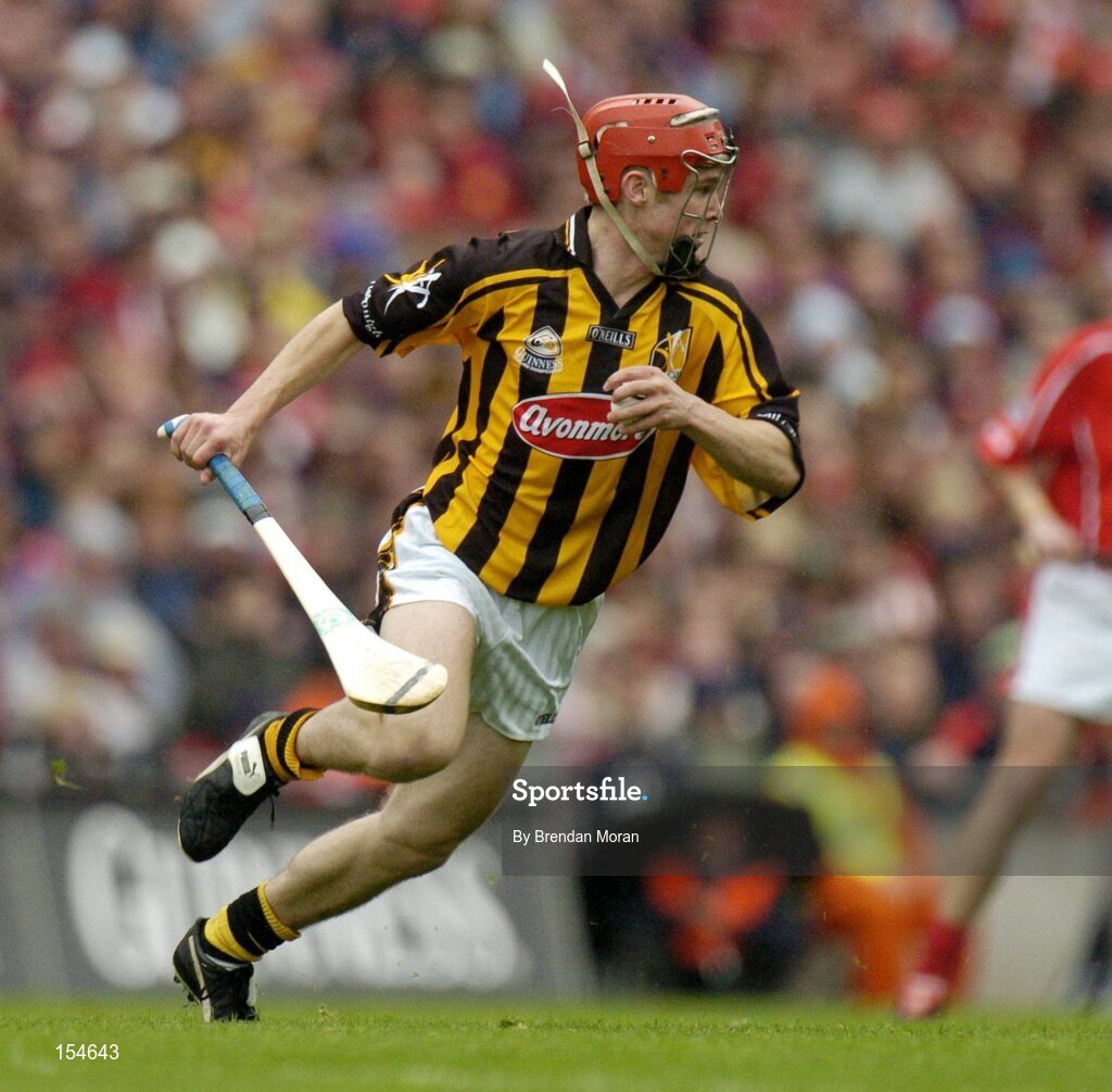 12 September 2004; Tommy Walsh, Kilkenny. Guinness All-Ireland Senior Hurling Championship Final, Cork v Kilkenny, Croke Park, Dublin. Picture credit; Brendan Moran / SPORTSFILE *** Local Caption *** Any photograph taken by SPORTSFILE during, or in connection with, the 2004 Guinness All-Ireland Hurling Final which displays GAA logos or contains an image or part of an image of any GAA intellectual property, or, which contains images of a GAA player/players in their playing uniforms, may only be used for editorial and non-advertising purposes.  Use of photographs for advertising, as posters or for purchase separately is strictly prohibited unless prior written approval has been obtained from the Gaelic Athletic Association.